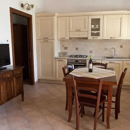 Aparthotel Colle Veroni 4*