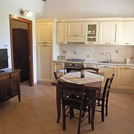 Colle Veroni Aparthotel 4*