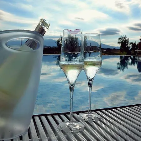 Colle Veroni アパートホテル Mosciano SantʼAngelo