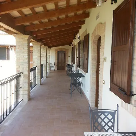 Colle Veroni Aparthotel 4*