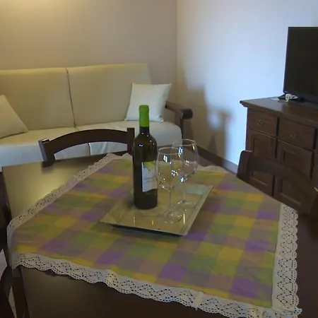 Colle Veroni アパートホテル